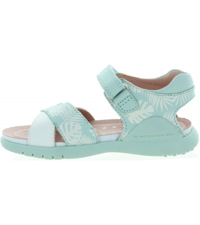 Spanish sandals for girls that are designer  