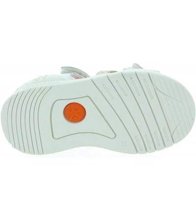 Sandals for girls wth soft soles and arches 