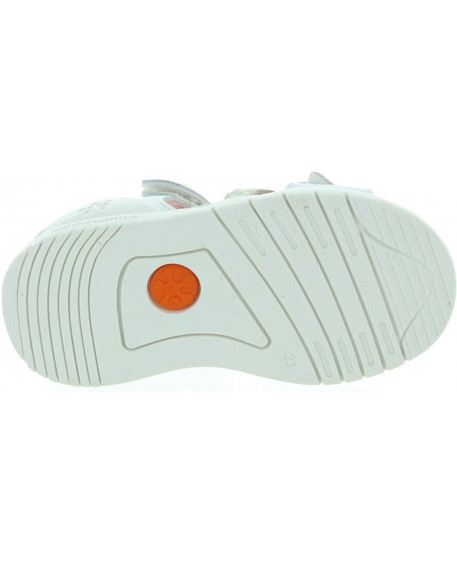 Sandals for girls wth soft soles and arches 