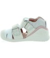 Closed toe sandals for active toddler for pronation