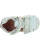 Closed toe sandals for active toddler for pronation