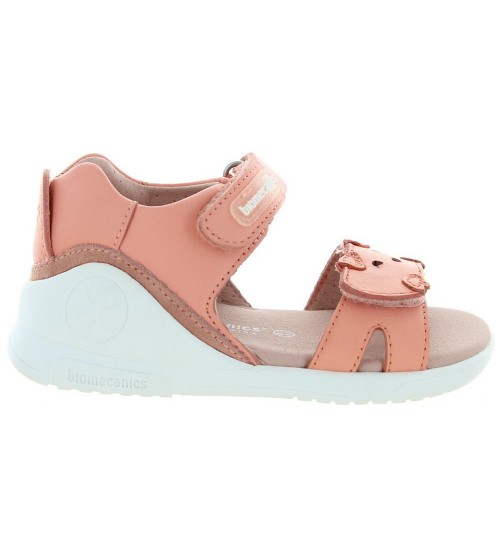 Baby sandals with good arch by Biomecanics