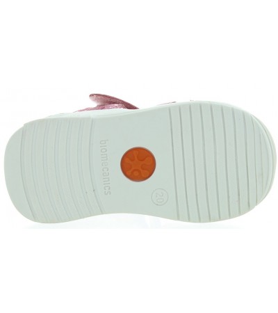 Sandals with great arch support in fuschia leather
