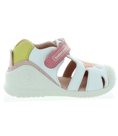 White leather baby sandals with arches