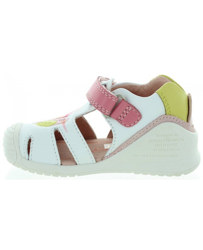 High top walking sandals for a first walkers 