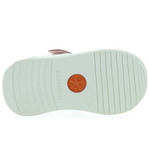 High top walking sandals for a first walkers 