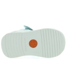 Pigeon toes correction sandals for a baby