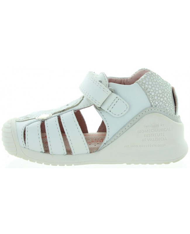 Ankle high toddler sandals with bet support 