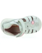 Sandals that stay on baby's feet made with leather