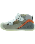 Natural Step Sandals for a New Walker | Baby Boy Shoes Biomecanics