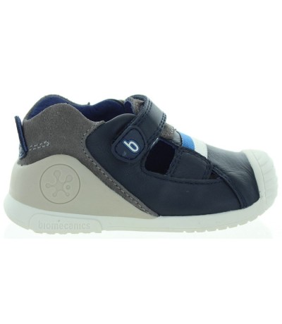 Velcro closed sandals for boys