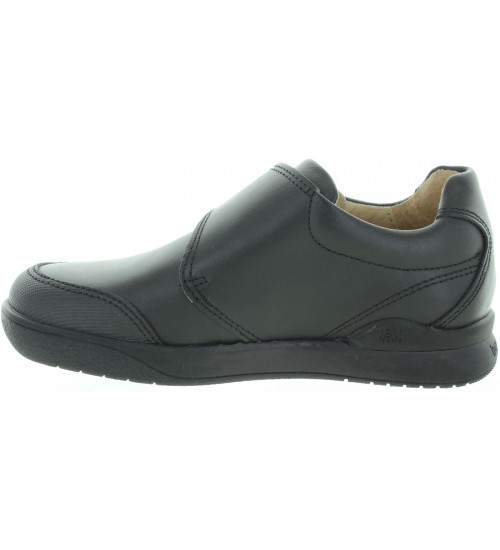 School shoes from Europe made with black leather 