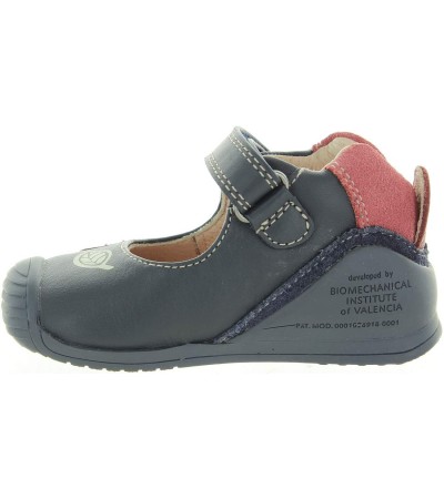 First walkers best baby shoes