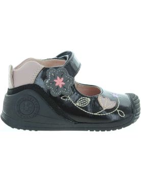 Viki Black Viki Black