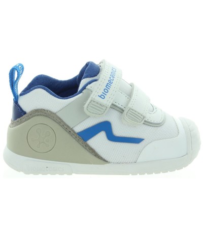 White leather baby boy sneakers with arches