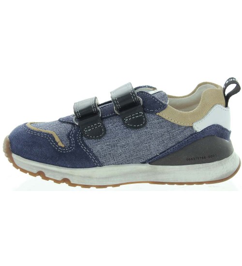 Sneakers for boys from Spain that are orthopedic