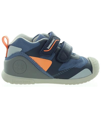 Quality leather sneakers for a toddler boy 