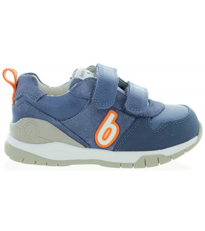 Child orthopedic flexible sporty shoes