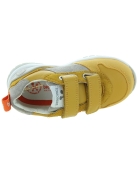 Flat foot sneakers for kids with best arch 
