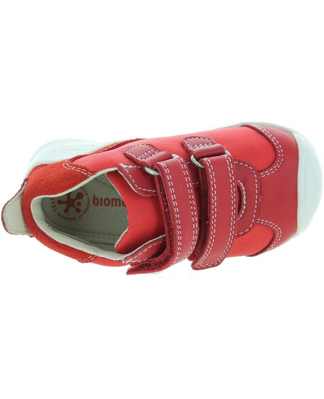 Good arch sneakers for a toddler 