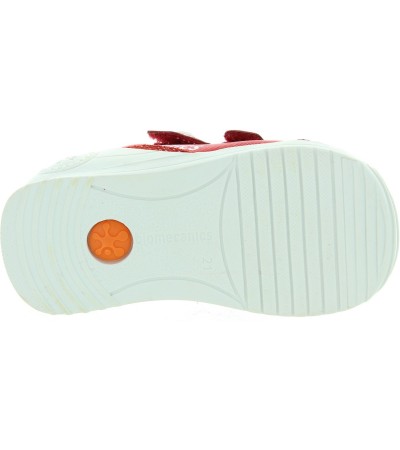 Good arch sneakers for a toddler 