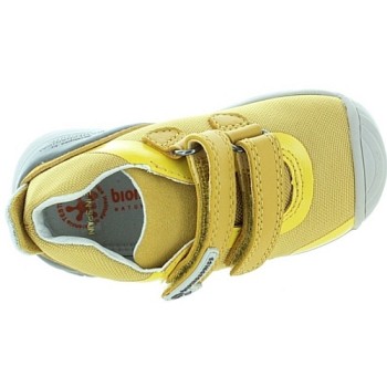 Sneakers with support in yellow leather 