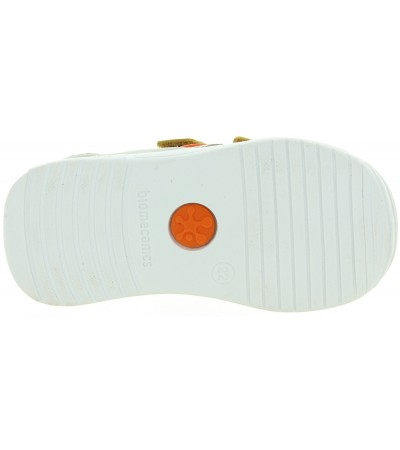 Sneakers for a toddler with pigeon toe condition