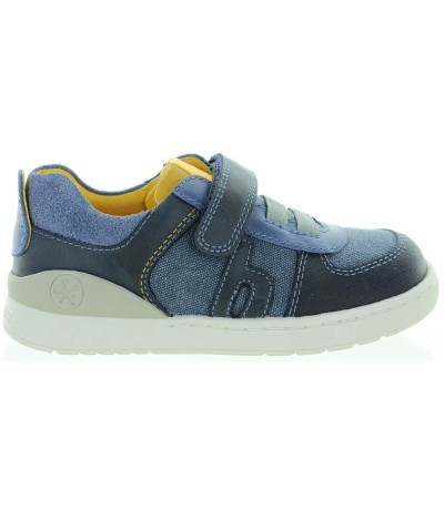 Blue sporty boys sneakers from Spain