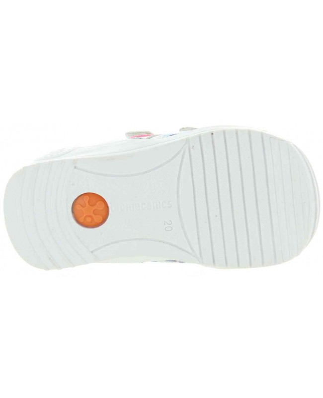 Sneakers for toddlers with deformed ankles and pigeon toes 