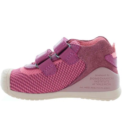 Learning to walk best sneakers for baby