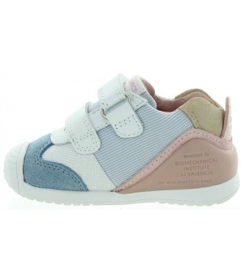 Ankle high sneakers for a baby girl European 