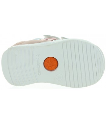 Ankle high sneakers for a baby girl European 