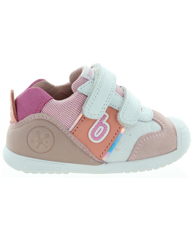 Baby shoes with arches that are corrective 
