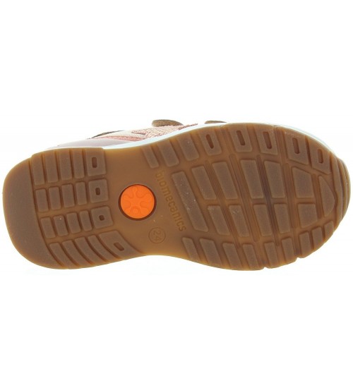 Sneakers with arches in beige leather 