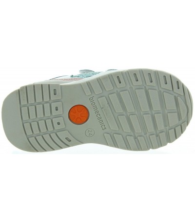 Sneakers for baby learning to walk and stand with soft soles