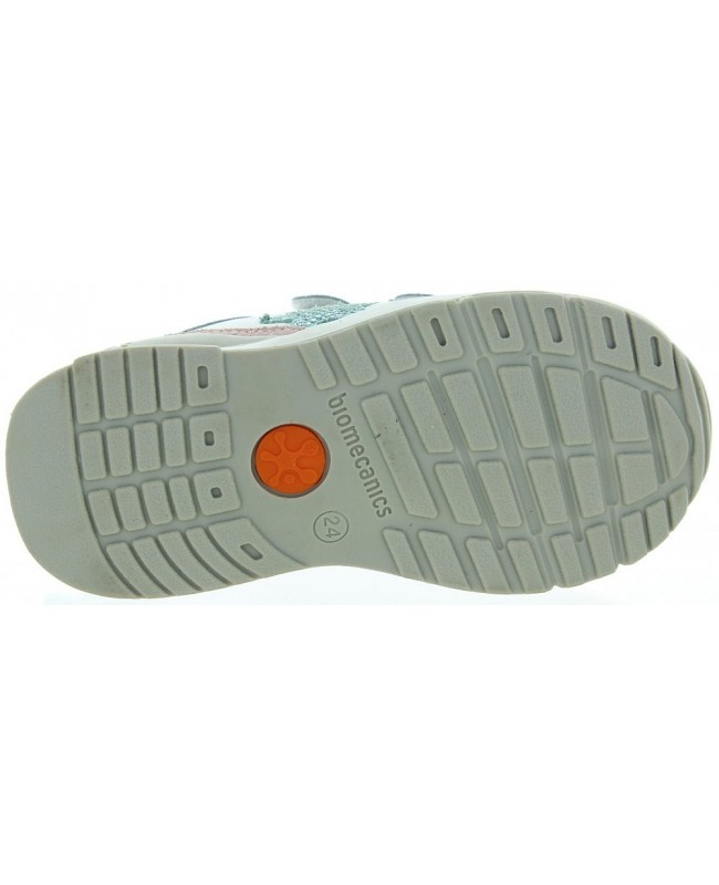 Sneakers for baby learning to walk and stand with soft soles