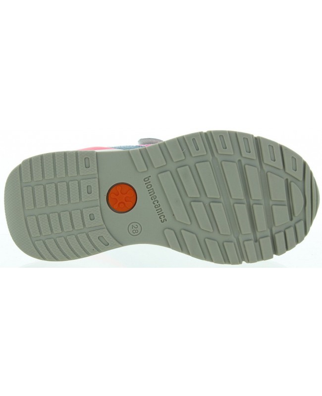 Shoes that correct kids posture and feet