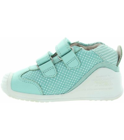 Infants learning to walk best sneakers 
