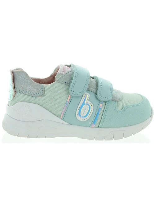 Orthopedic walking sneakes for a girls with good arch