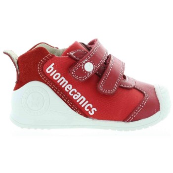 Good arch sneakers for a toddler 