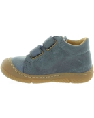 Leather sneakers high tops for a toddler 