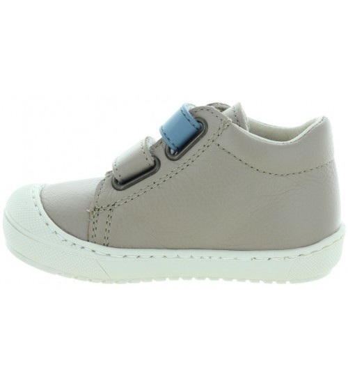Baby boots with support in beige leather