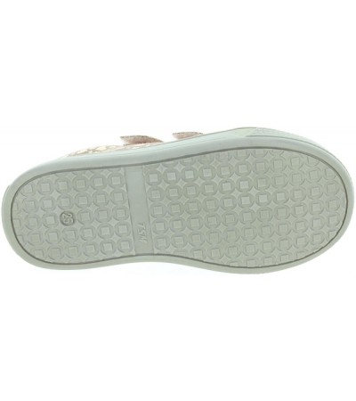 Feet turn inward best shoes for kids 