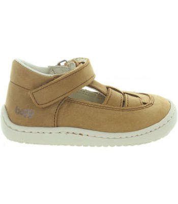 Supportive closed back boy sandals