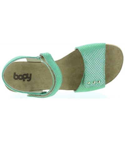 Green leather teen sandals that are fully adjustable 