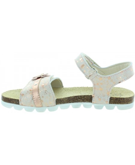 Sandals for flat feet that are special