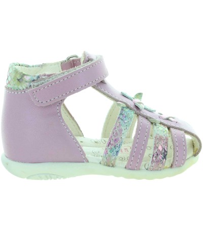 Quality shoes from France that are best for infant learning to walk