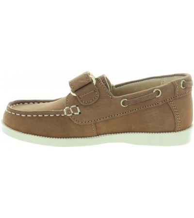Loafers for boys that are slip on