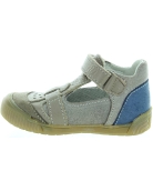 Support shoe for boys to correct ankle turning in toddlers 