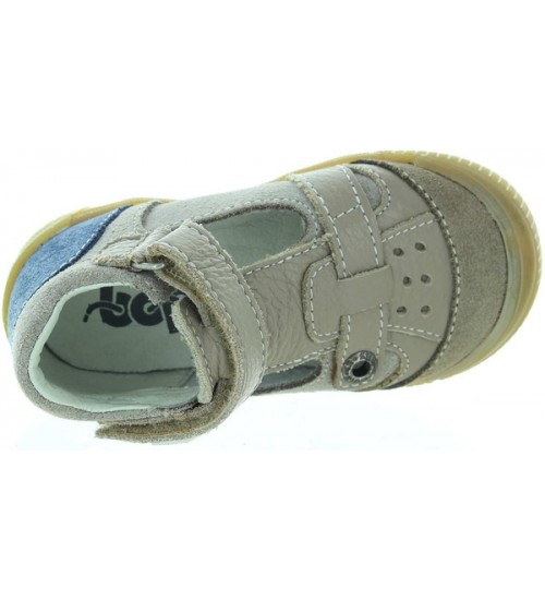 Correct ankle turning in toddlers  support shoes